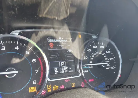 2018 Subaru Forester 2.5I Premium z USA, uszkodzony, nr VIN JF2SJAGC3JH468997